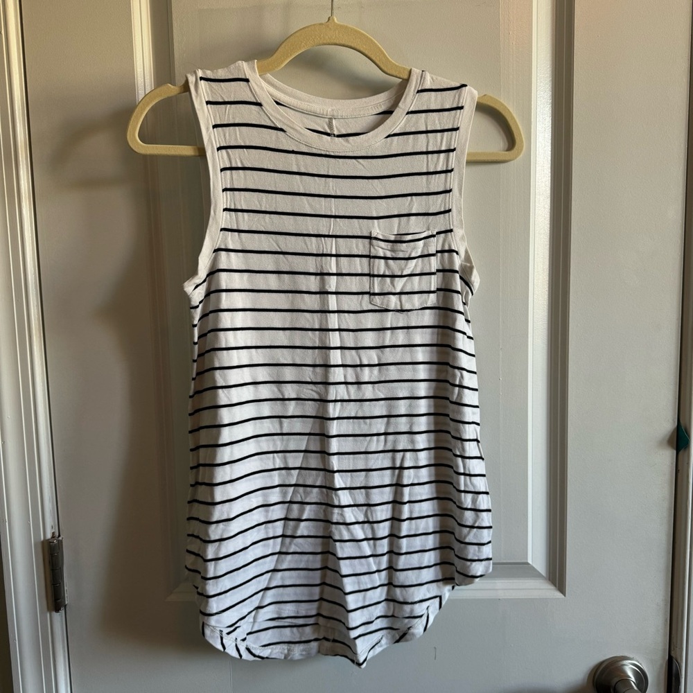Merona | Black and White Stripe Sleeveless Tank Front Pocket Size Medium XS